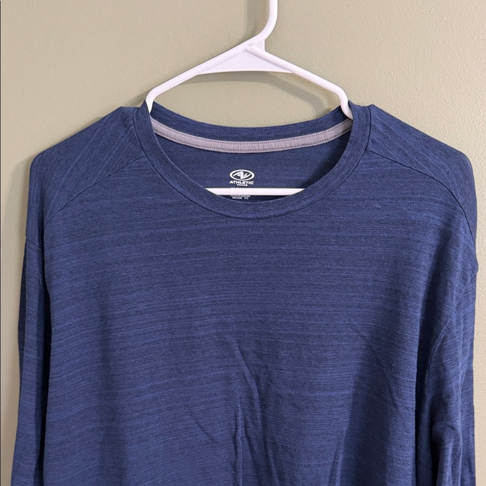 Athletic Works Navy and Black Long Sleeve Shirt XXL